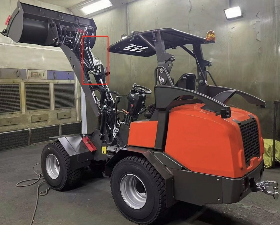 Loader Tilt Cylinder01