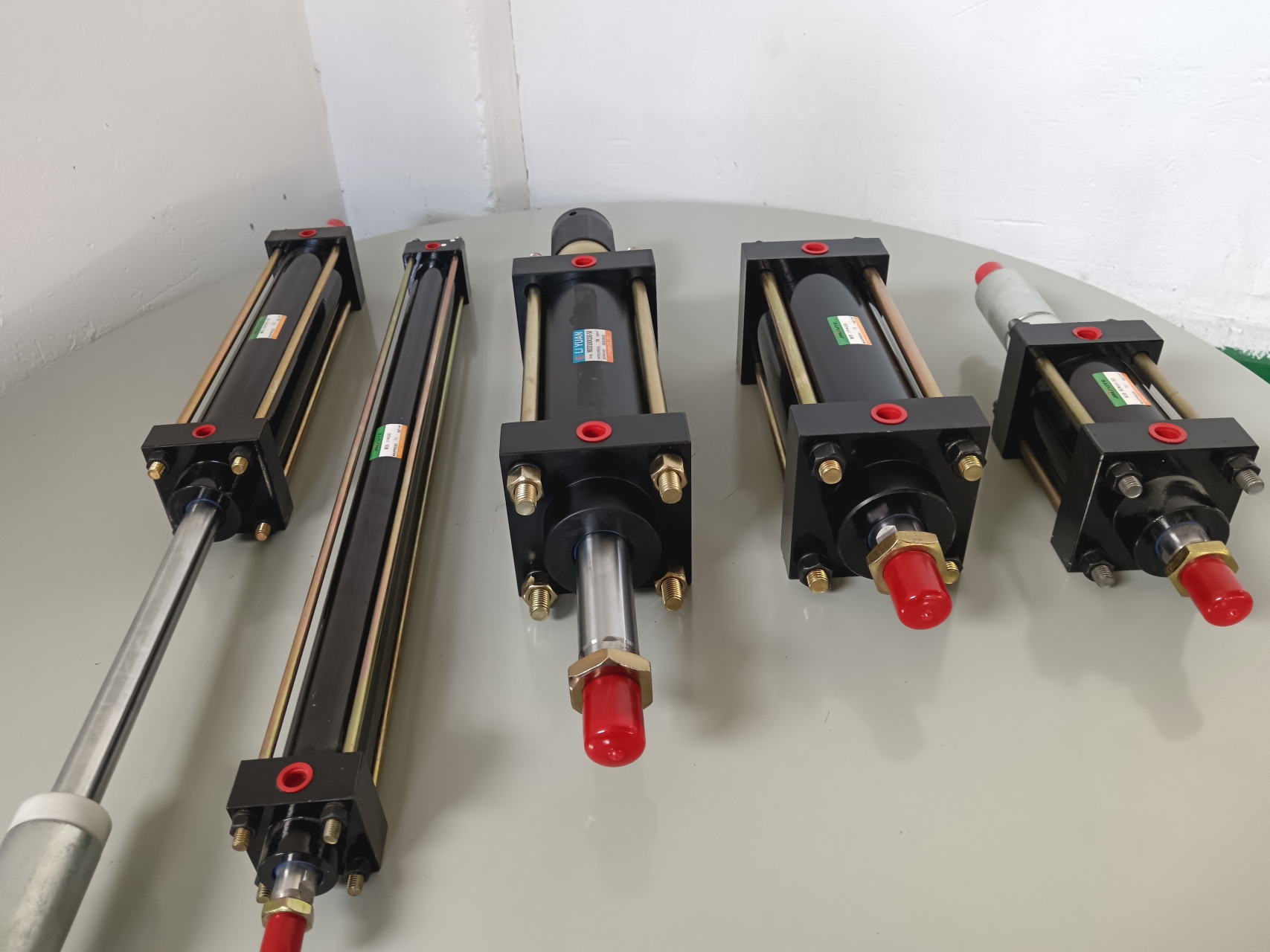 Toso Tootoo Haidraulic Cylinder