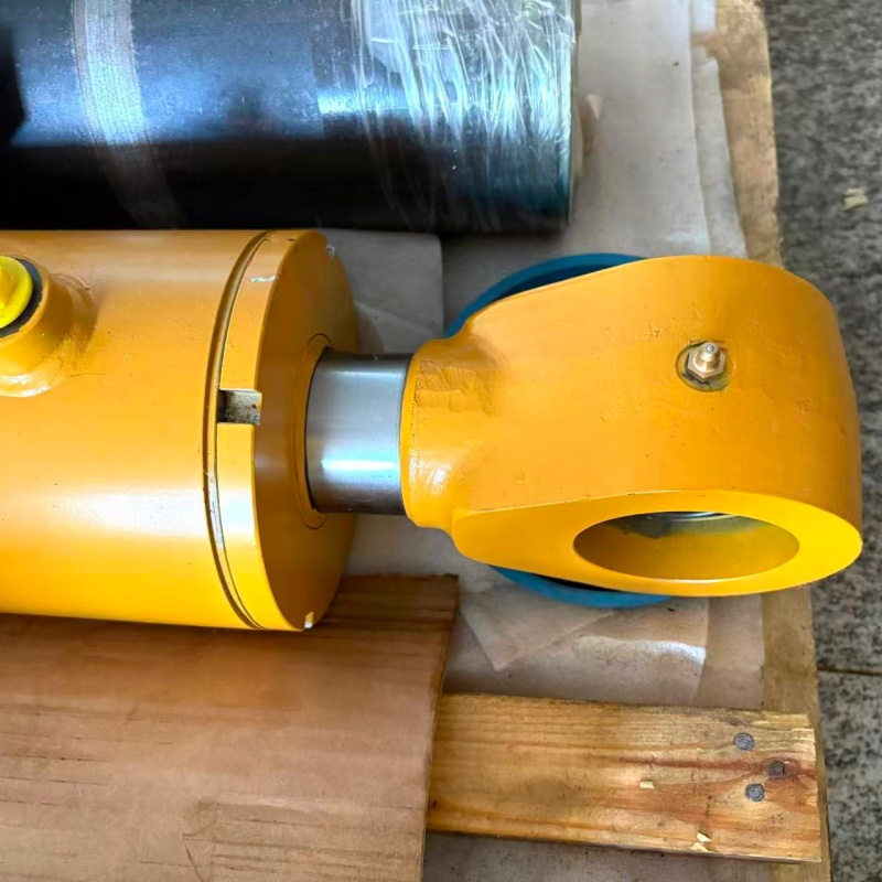 What are the permissible defects in the chrome-plated layer of hydraulic cylinder piston rods?