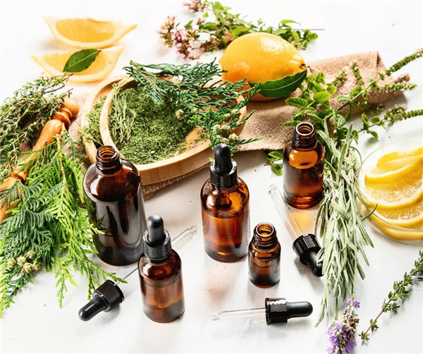 essential oil 2.jpg