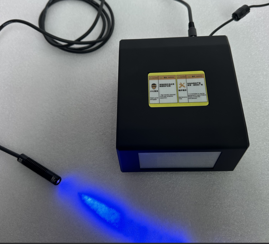 AC-04-φ12mm Source lumineuse ponctuelle : Illuminez votre succès avec une précision inégalée