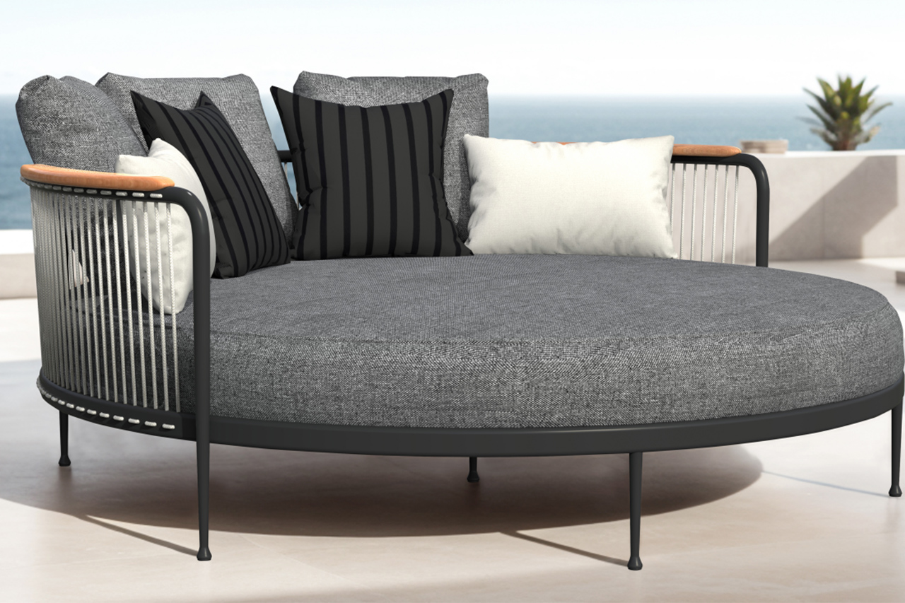 Augusta round bed3