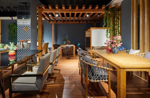 Why Choose Express Garden, a China Top Garden Sofa Manufacturer, for Your Luxury Project?