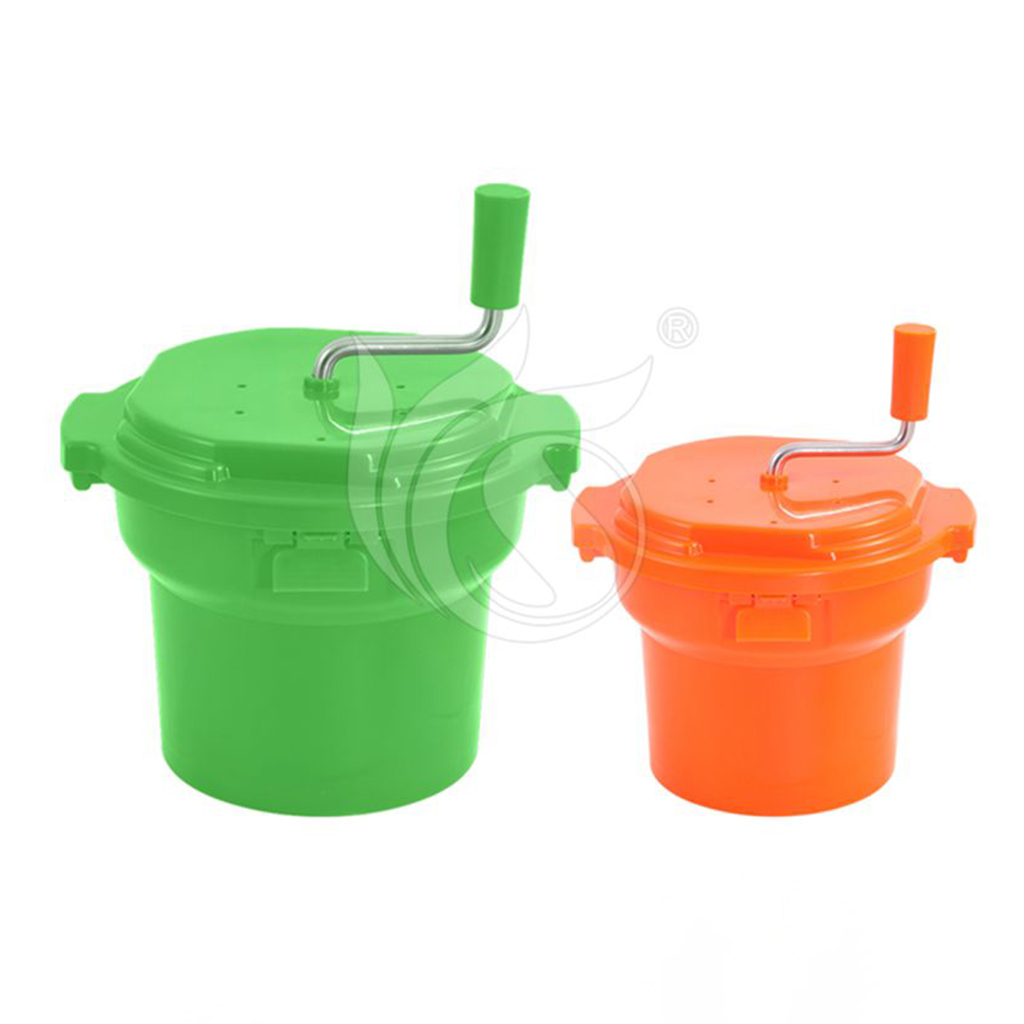 Vibrant Orange Manual Salad Spinner - Quick Dry Greens & Berries in Seconds