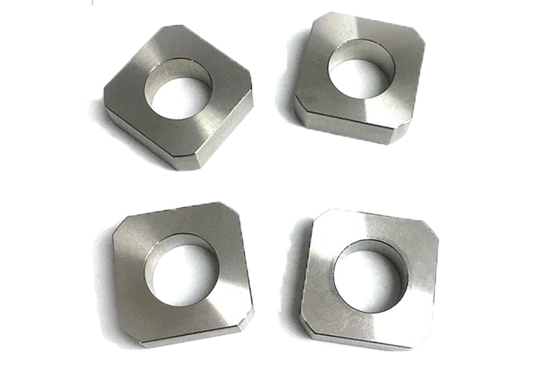 axle-sleeve
