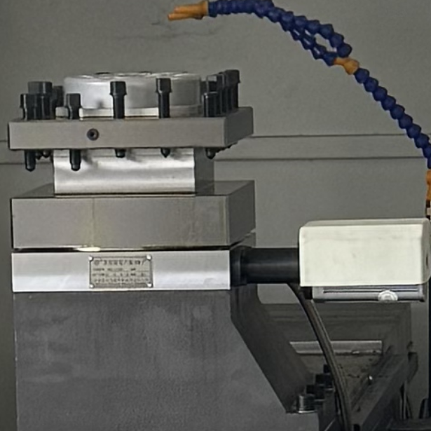 Heavy Duty CNC (1)