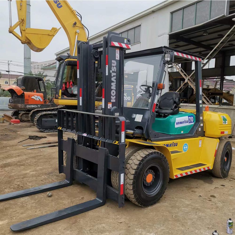 komatsu 7ton 1cz8