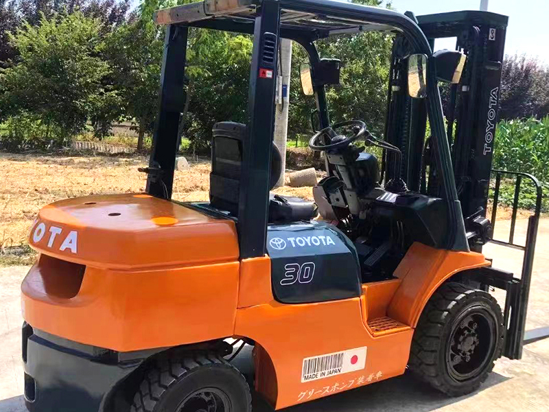 Used TOYOTA (5)1uo