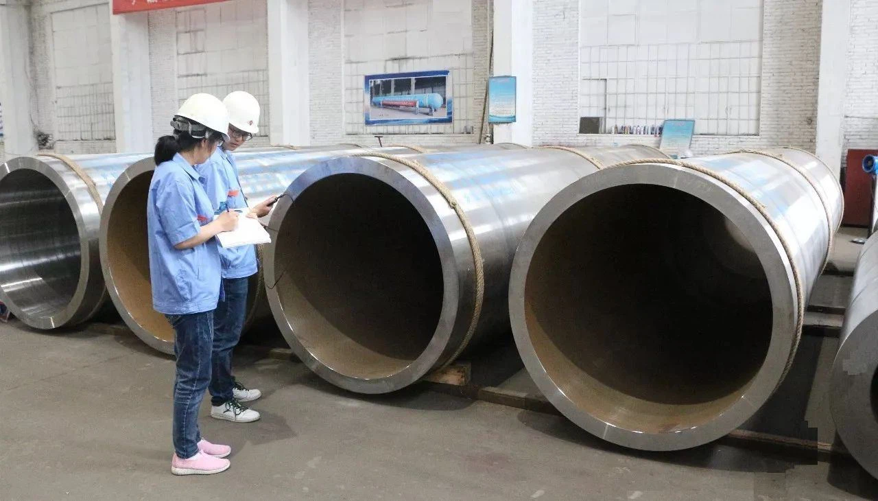 Explore the Seamless Steel Pipe Manufacturing Process in China