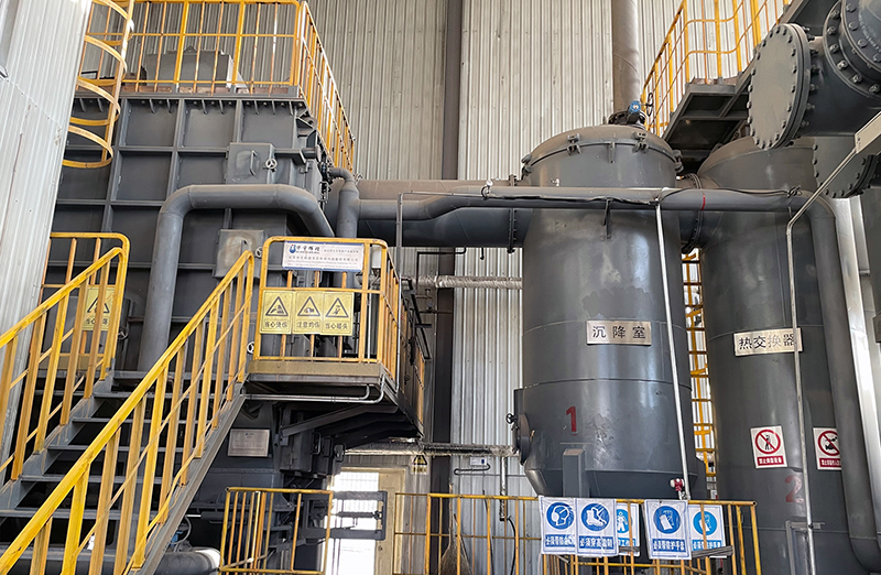 Domestic Waste High Temperature Gasification Incinerator System Performance and Energy Recovery