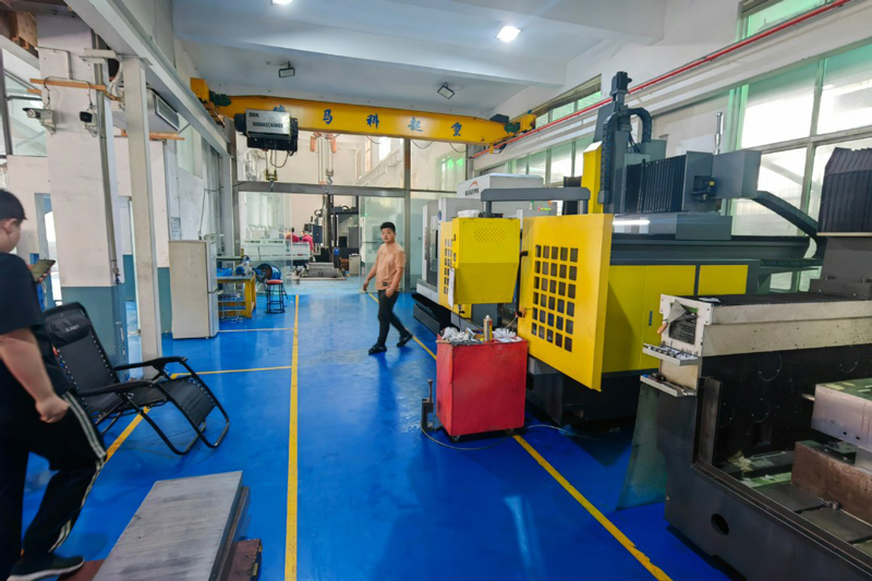 Factory-Tour10