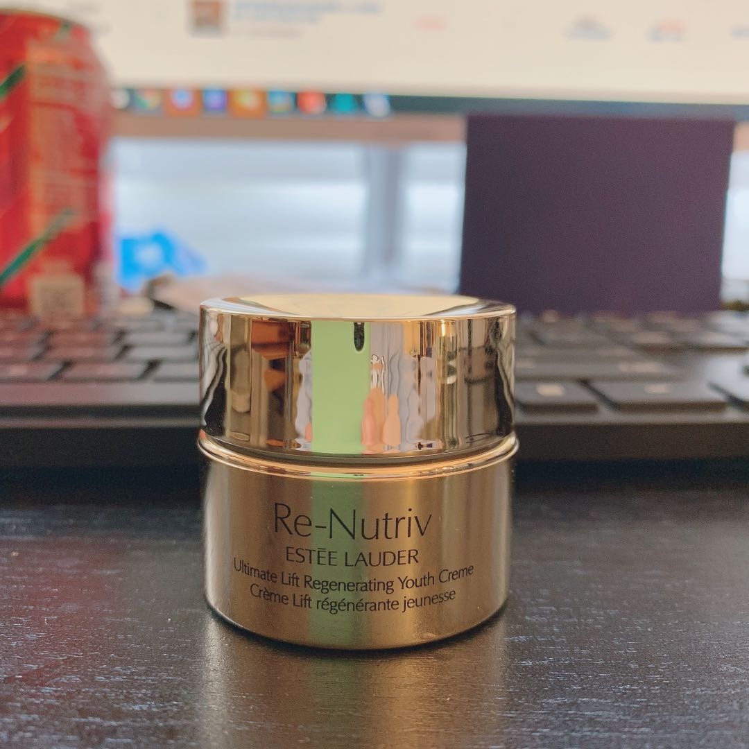 Estée Lauders creme.jpeg