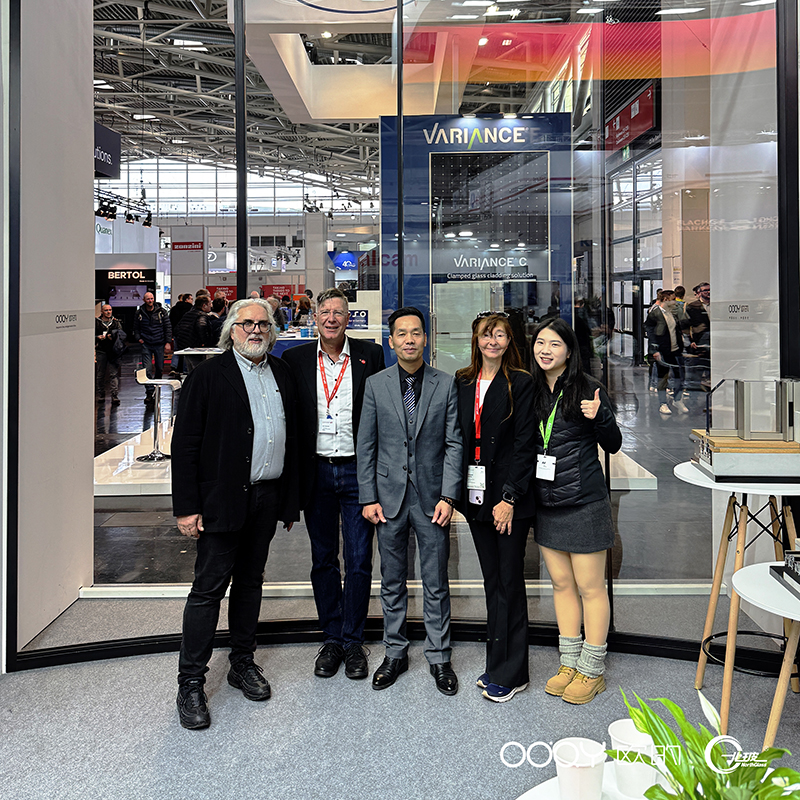 تألقت شركة Oday x North Glass في معرض BAU2025 لمواد البناء في ميونخ (9)