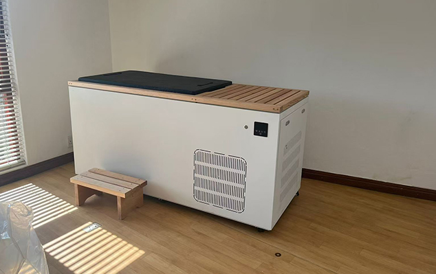 Display of Cold Plunges