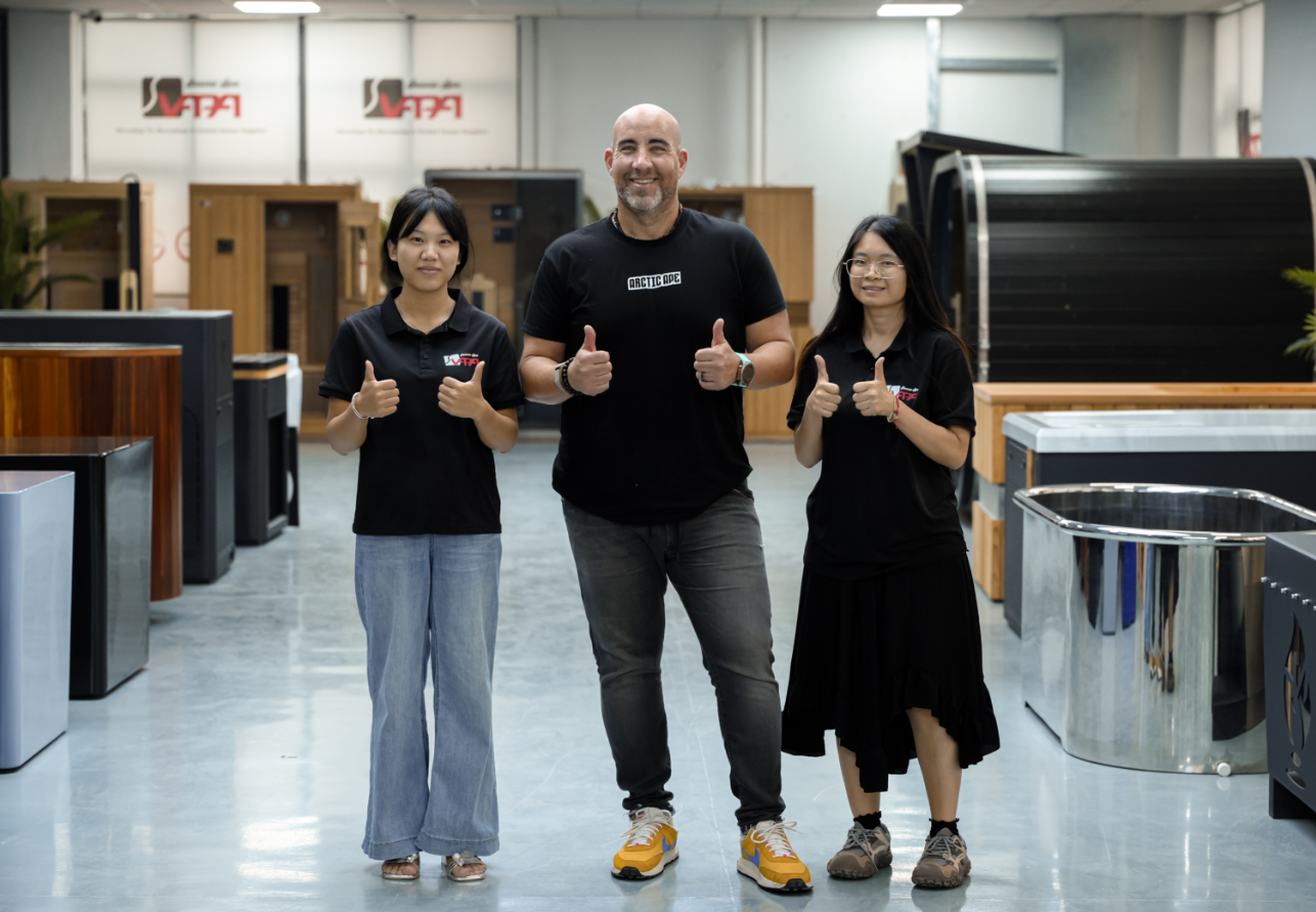 South African Customer Visits Vapasauna Factory and Showroom to Explore Wellness Solutions