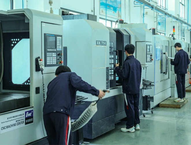 Differences Between CNC Machining Centers, CNC Milling & Engraving Machines, and CNC Engraving Machines