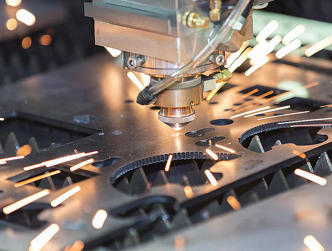 Metal Laser Cutting: Principles and Influencing Factors