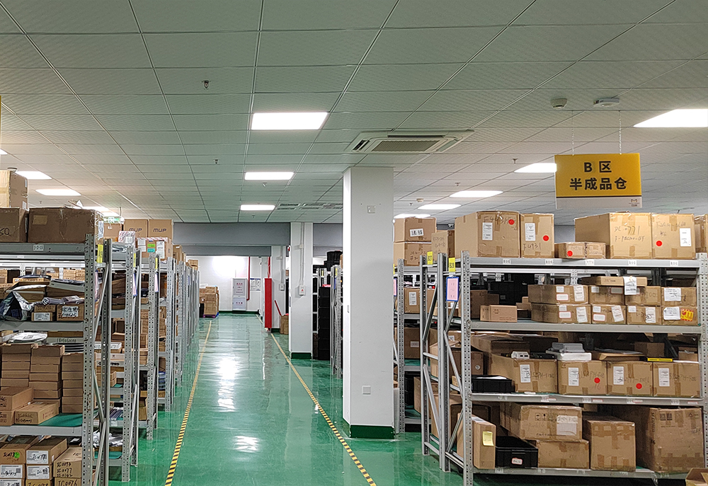 Service Advantage (6)