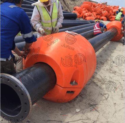 How Are Hose Floats Secured to the Pipeline Pipeline in Brazil?