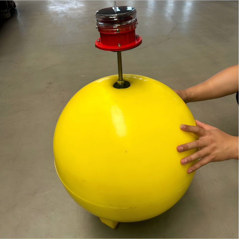 LED-Equipped Floating Ball for Safe and Efficient Water Operations