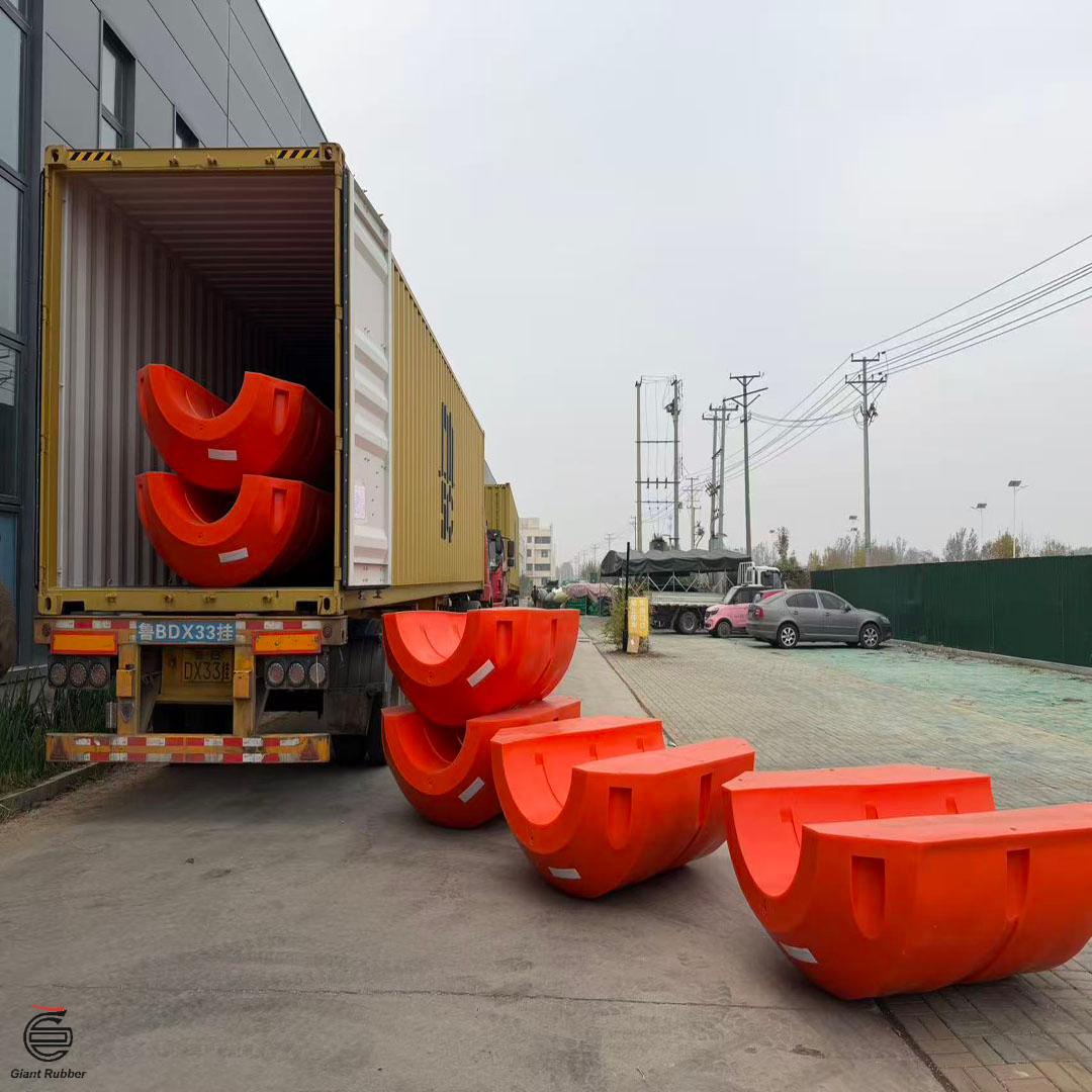港口和水利工程用管道浮筒:经认证的稳定性解决方案