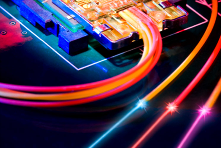 Optical Data Transmission Techrlx