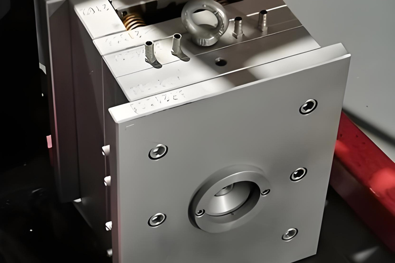 2-Making-Downlight-molds