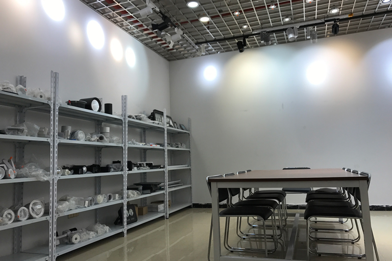 Led-Light-Supplier