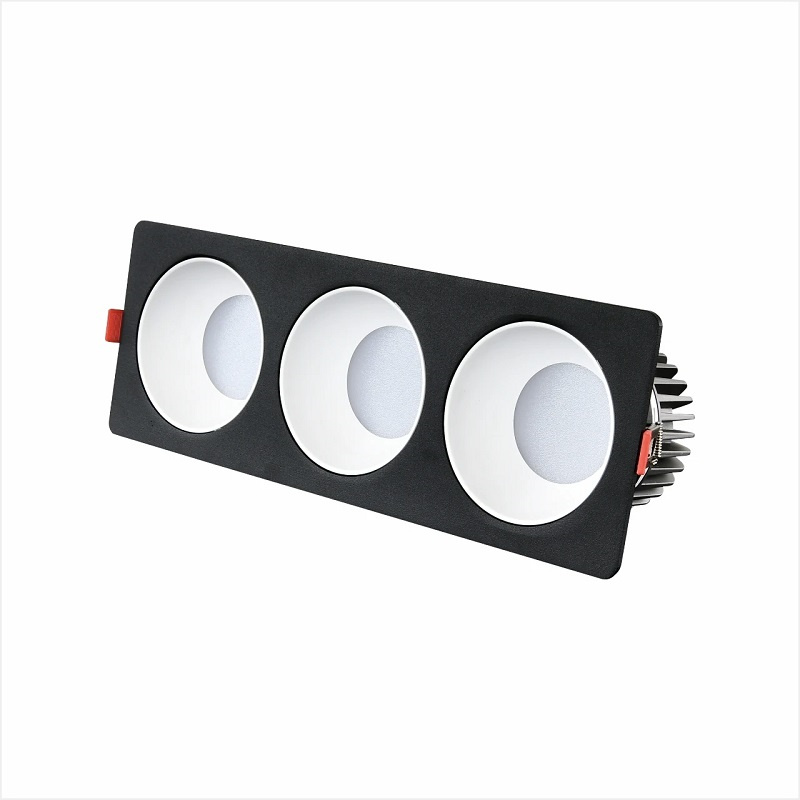 方形嵌入式LED筒灯.jpg