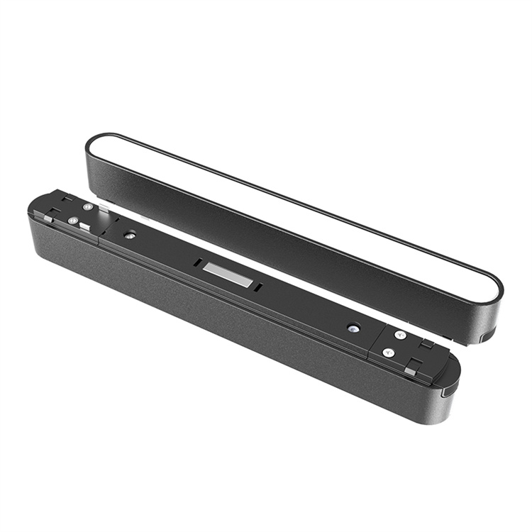Magnetic flood light1