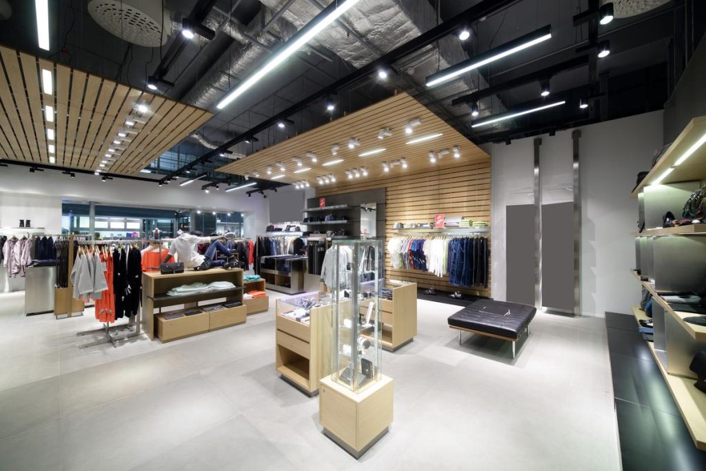 led-track-lighting-1024x683.jpg