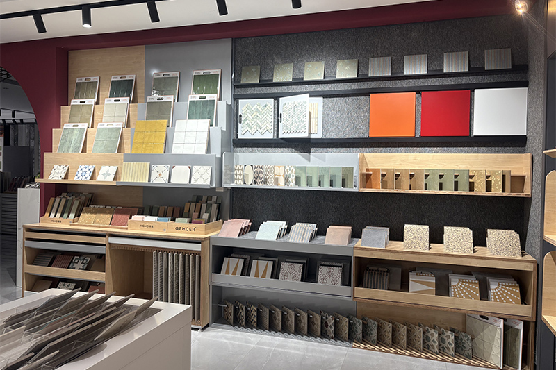 Ynnovative nije modelupdate yn showroom