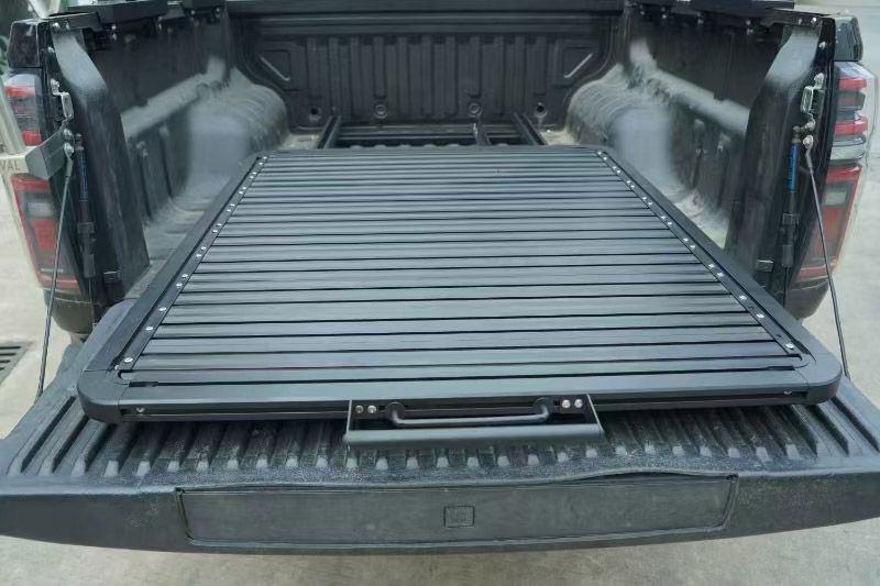 TK-05 OCAM Aluminum Deluxe Ute Tray for Dual Cab Pickups (5)