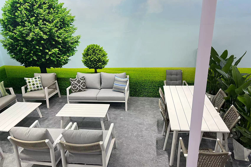 ADS Outdoor Furniture Company Launches New Website
