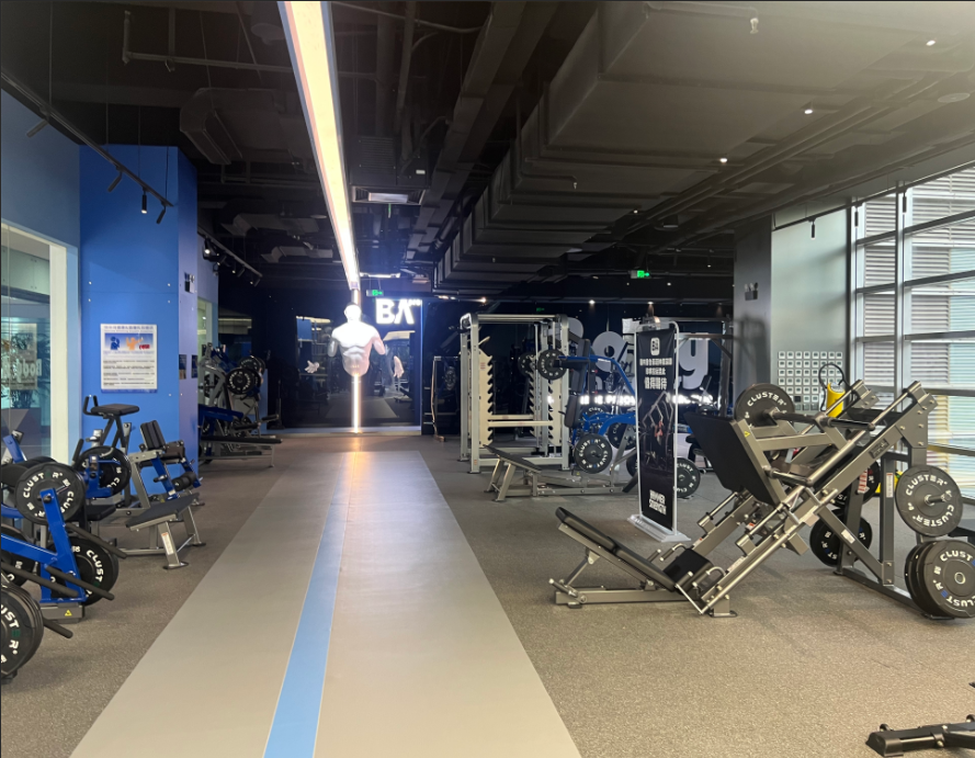 Fitflor Delivers Customized Certified Facilities with Turf, Gym Flooring, and Weightlifting Platforms