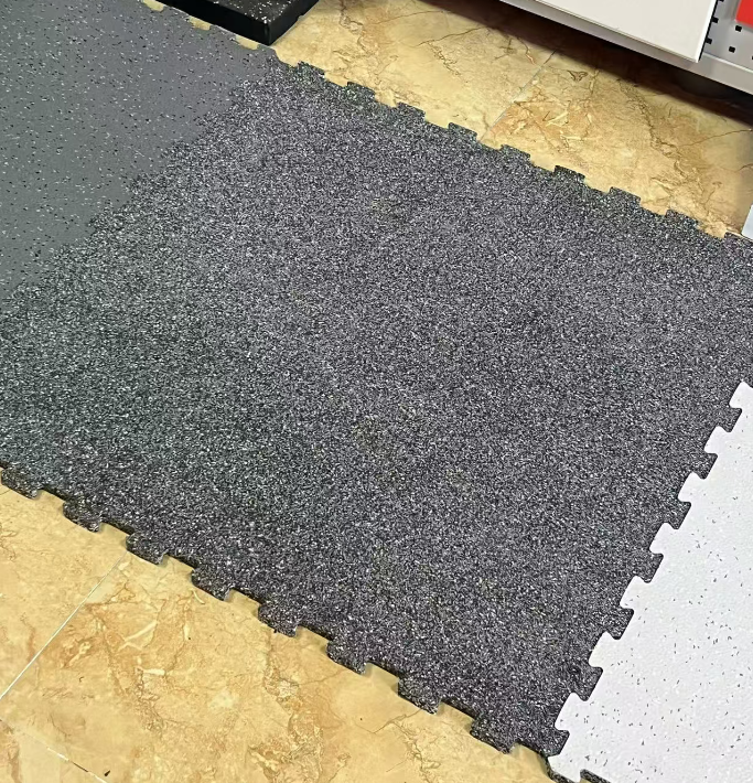 Interlocking mat.png