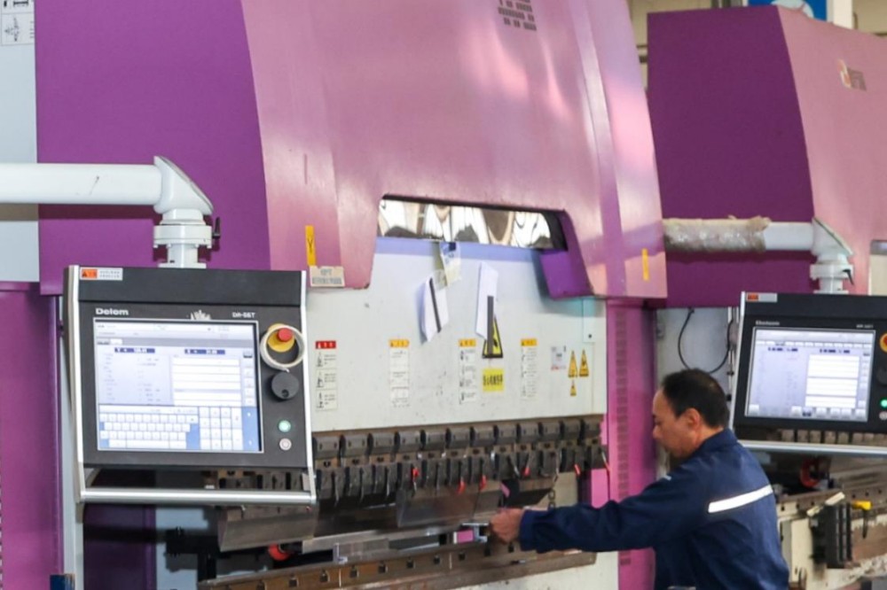 CNC bed