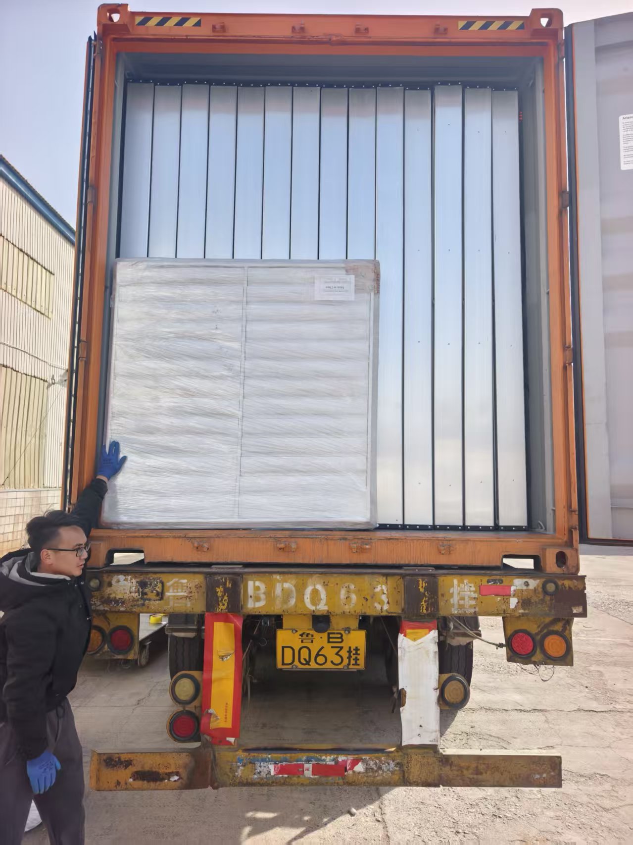 11 Container bereit für vietnamesischen Kunden