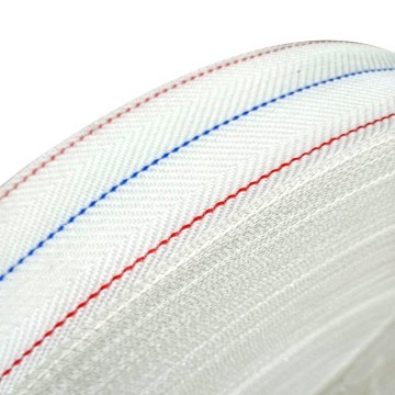 Tapis convoyeur de collecte d'œufs en textile tissé PE de 100 mm ou PP pour cages de poules pondeuses en élevage avicole - 1