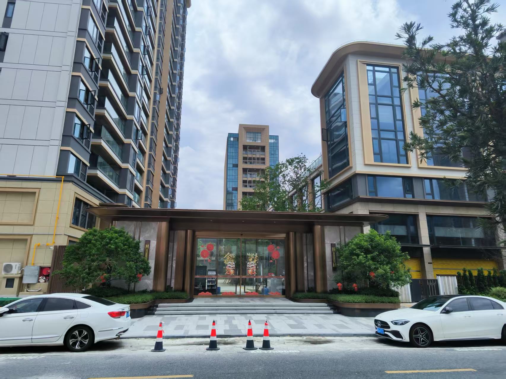 Residences distribution equipments.jpg