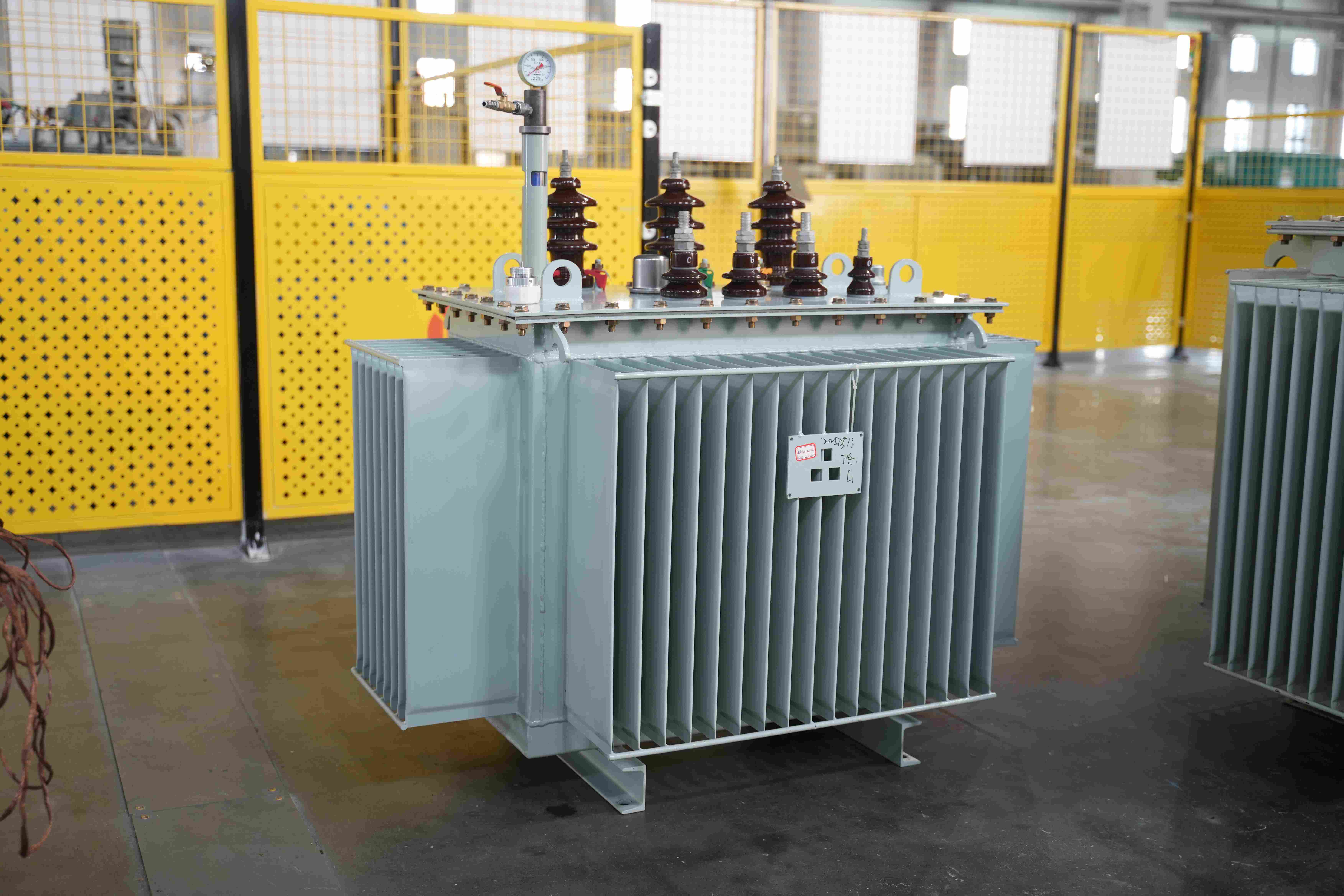 Guoxiang Electric-in 11kV Oil-Immersed Distribution Transformer a siam hian khaw lum leh khaw vawt zawng zawnga Power Distribution rintlak tak neih theihna turin pawn lam natna hmunte a tifel a ni