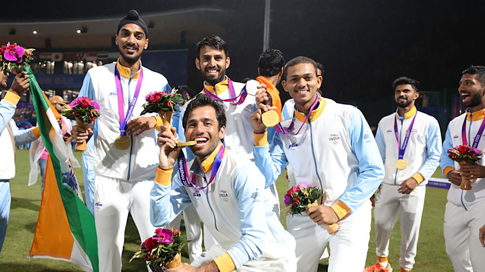 Cricket is a sport with a rich history and a massive global following, boasting numerous outsta (1a)