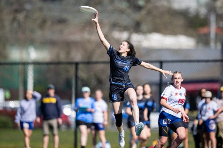 Frisbee Craze Sweeps the Globe: Professional Equipment Boosts Event Upgrades and Unlocks New Sports Experiences