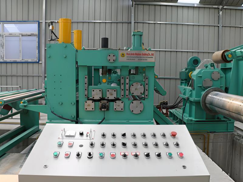 What are the advantages of an automatic Slitting Line over semi-automatic equipment?
