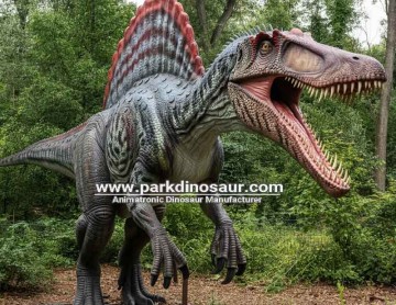 Réplica realista e animatrônica de um dinossauro Espinossauro para parques.