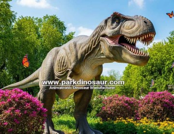 Op maat gemaakte animatronic van de T-Rex-dinosaurus uit Jurassic World voor het park.