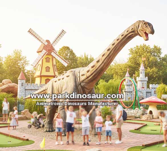 Dinossauro animatrônico gigante com pescoço comprido para minigolfe