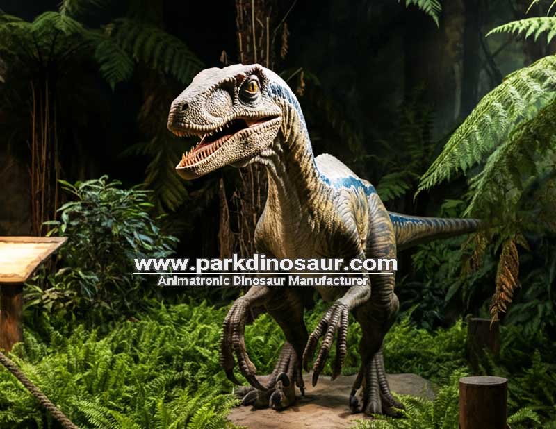 Jurassic Park Sculptures Dinosaur Velociraptor Animatronics-03.jpg