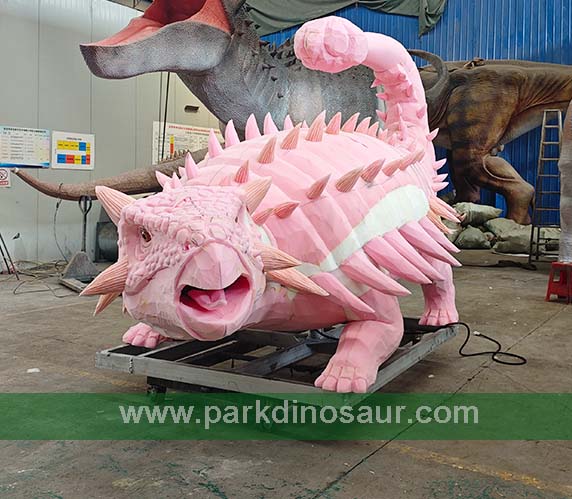 Custom dinosaur body forms under production in the Parkdinosaur workshop