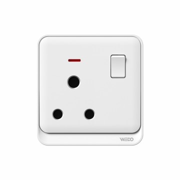 15A Switched Socket With Neon